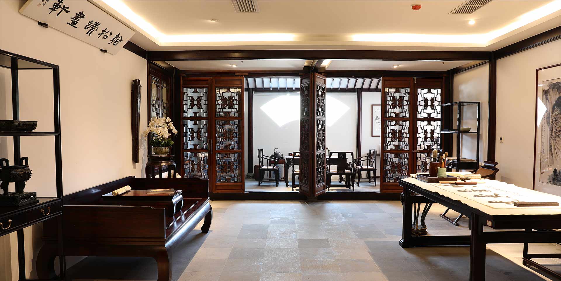 吴腾飞大师创立品牌——大清翰林古典红木家具图片16.jpg